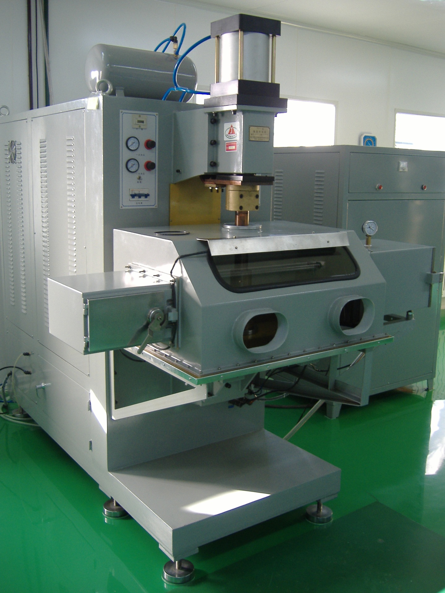 供应大功率金属封帽专用封帽机,封焊机