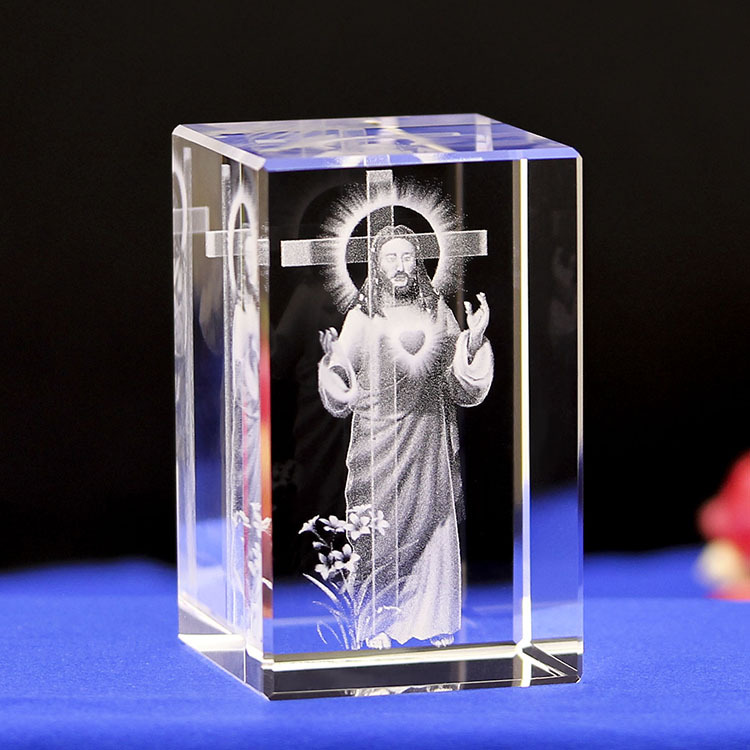 Hot Sale 3D Crystal Inner Carving Jesus Series Statue Souvenir Gift Religious Crafts Decoration Factory Wholesale