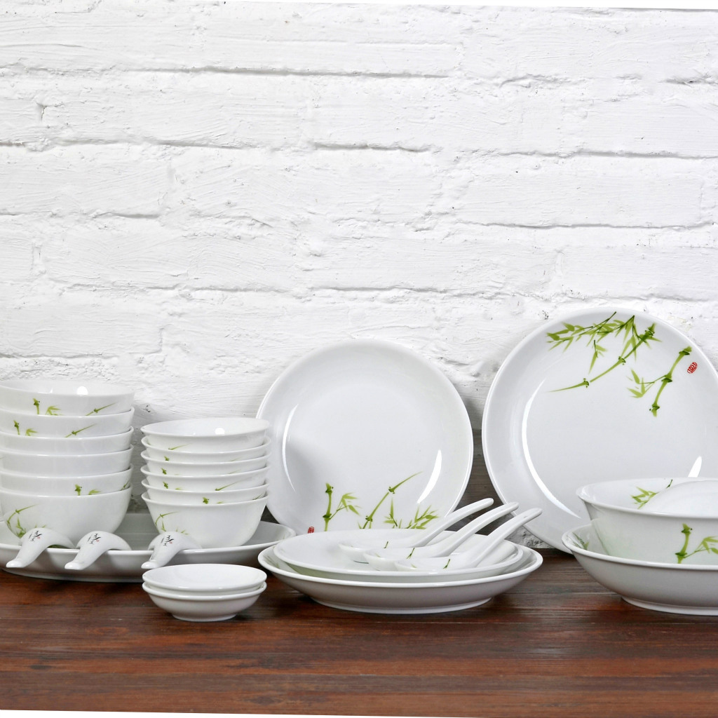 厂家直销德化28头陶瓷餐具套装 中式家用碗碟盘 竹报平安系列礼品