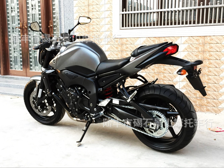 14年雅马哈fz1n 1000c四缸电喷大排量街车