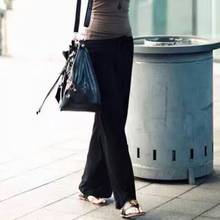 厂家地摊热莫代尔纯色瑜伽裤女薄款运动健身休闲散步外穿一件代发