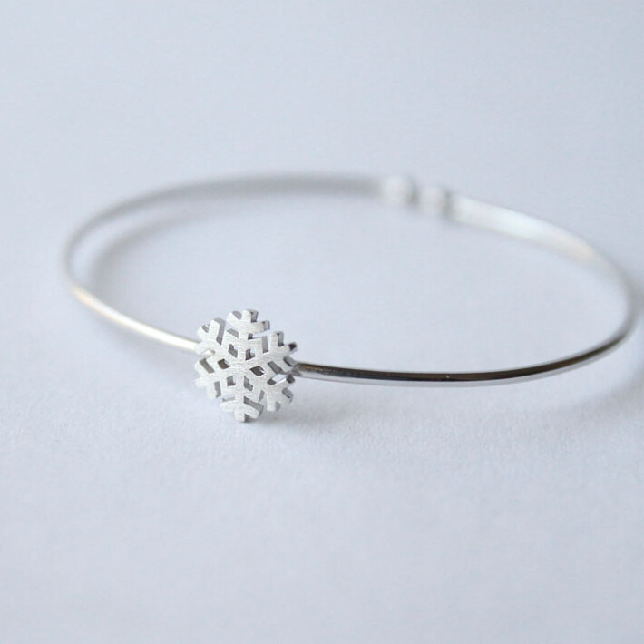 925纯银手链批发韩版简约雪花手镯银手链纯银饰品首饰黄富波