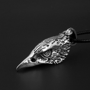 t77个性时尚外贸饰品批发 复古鹰头鹰嘴吊坠 男士霸气老鹰项饰