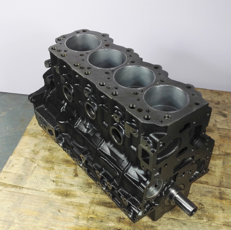 厂家直销五十铃福田传奇原厂中缸总成欧三4jb1发动机电喷配件批发