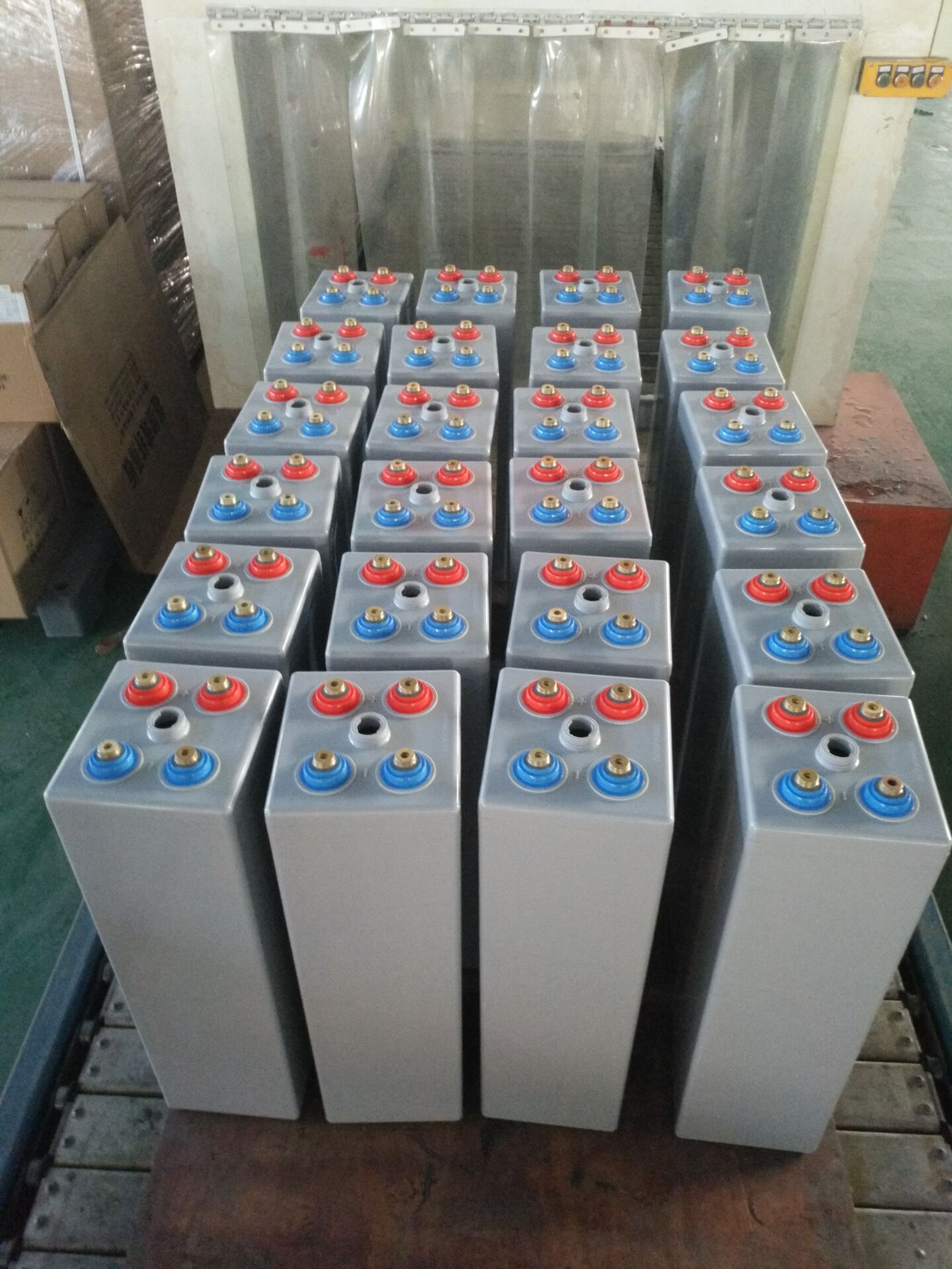 工厂供应opzv管式胶体蓄电池 2v100ah150ah200ah250ah300ah