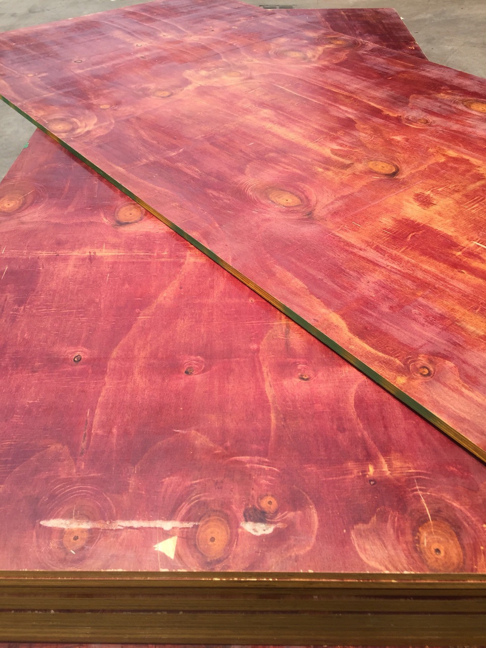 厂家直销建筑 九层红板1.83x0.915x15木工板支模浇筑成都批发零售