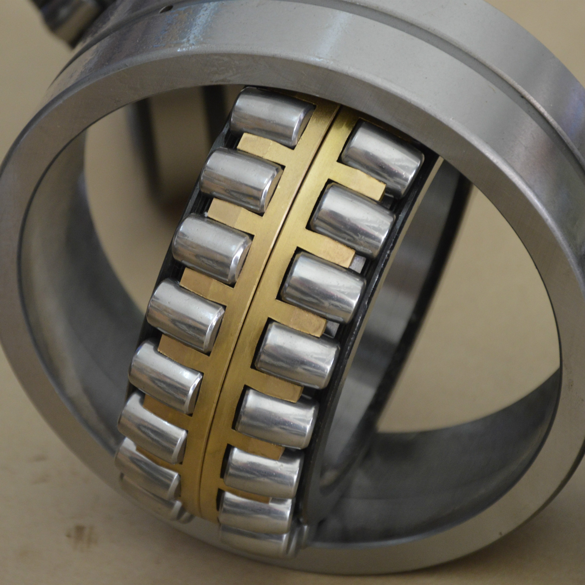 调心滚子轴承_造纸机械轴承空压机轴承 /调心滚子 - 阿里巴巴