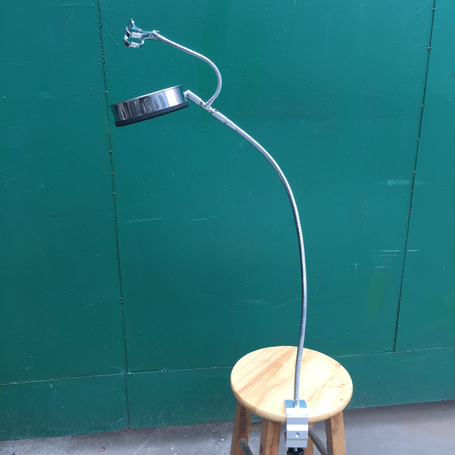 新款养生悬灸器懒人艾灸架家用带接灰网艾灸仪器台式万向定型