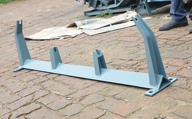 厂家批发输送机支架定做 槽型调心支架 防尘防锈缓冲支架定制