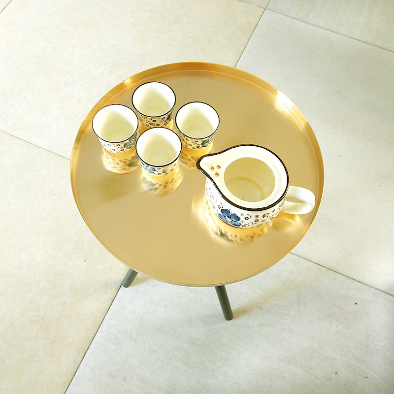 三脚金色圆茶几创意家居客厅茶几小圆桌 办公摆设 圆形铁艺茶几
