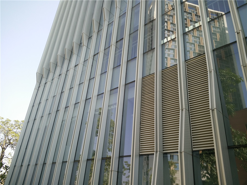 铝型材方通 铝方管 吊顶幕墙隔断装饰建材