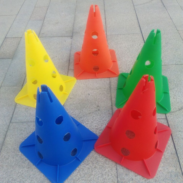 30cm带孔标志桶 标志锥轮滑路标路障 训练锥 障碍物 足球训练器材