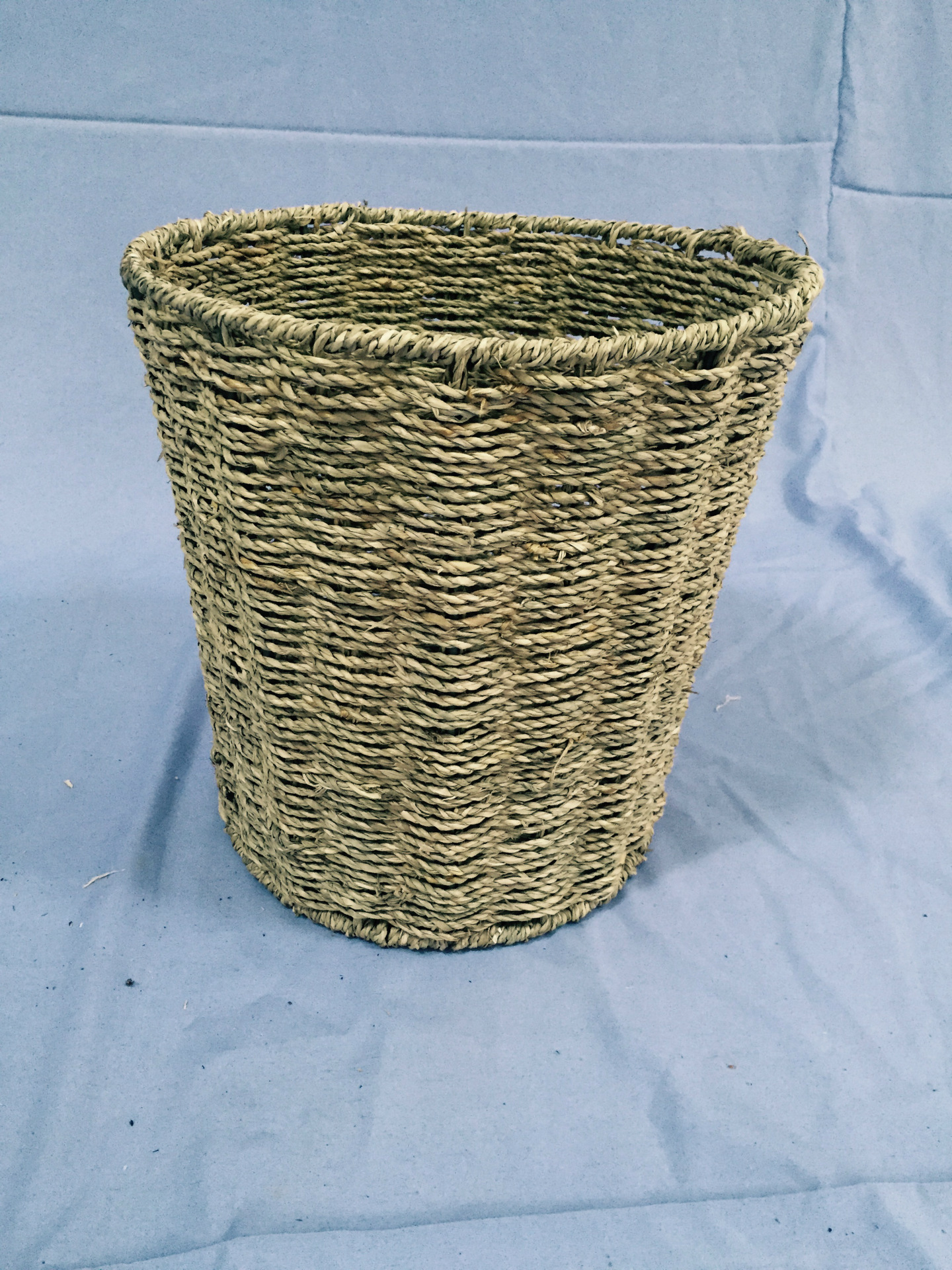 工厂直销 生产各类 草编 筐 篮子 订单生产 来样订制