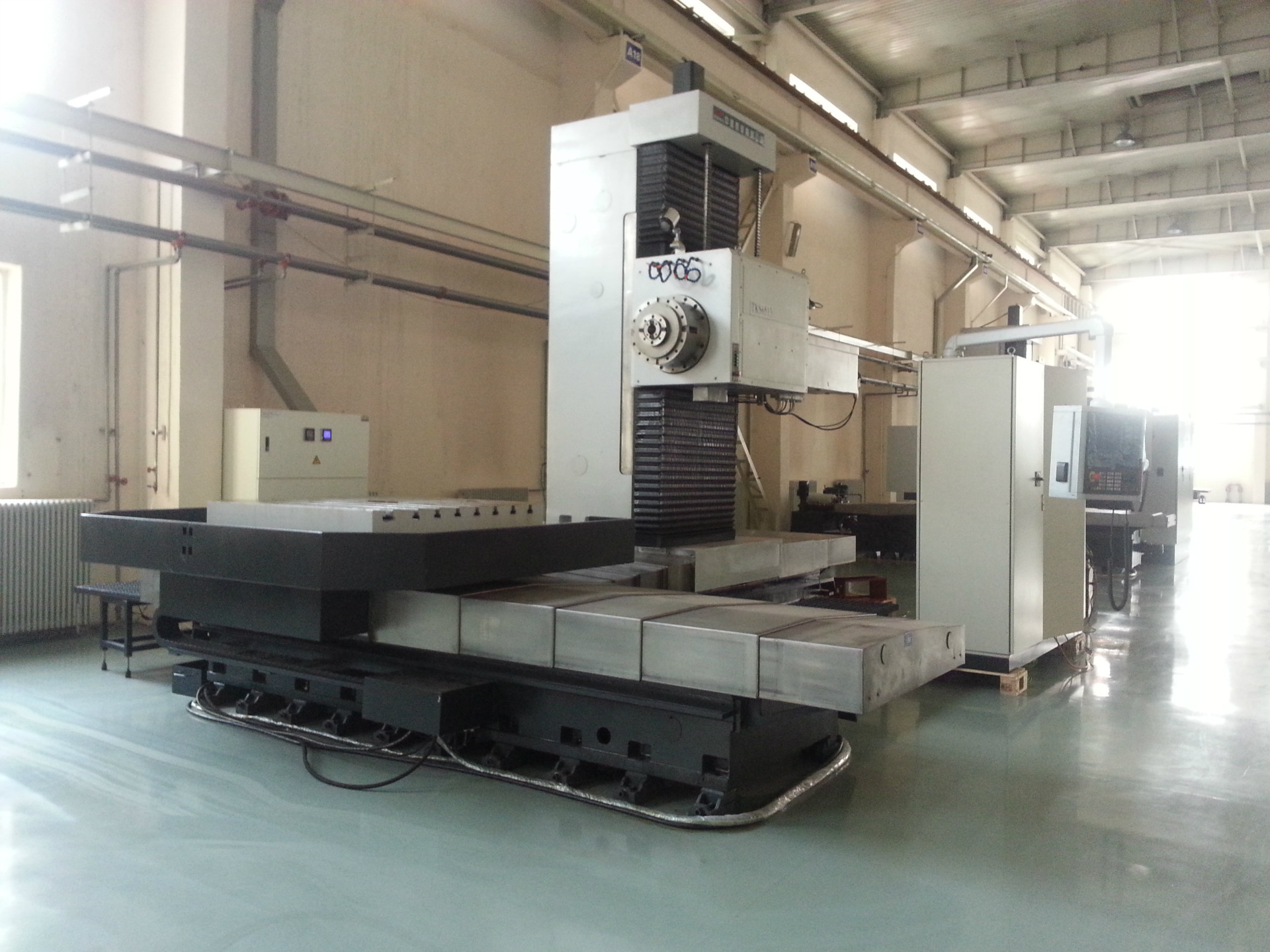 沈阳一机数控卧式铣镗床实拍现场