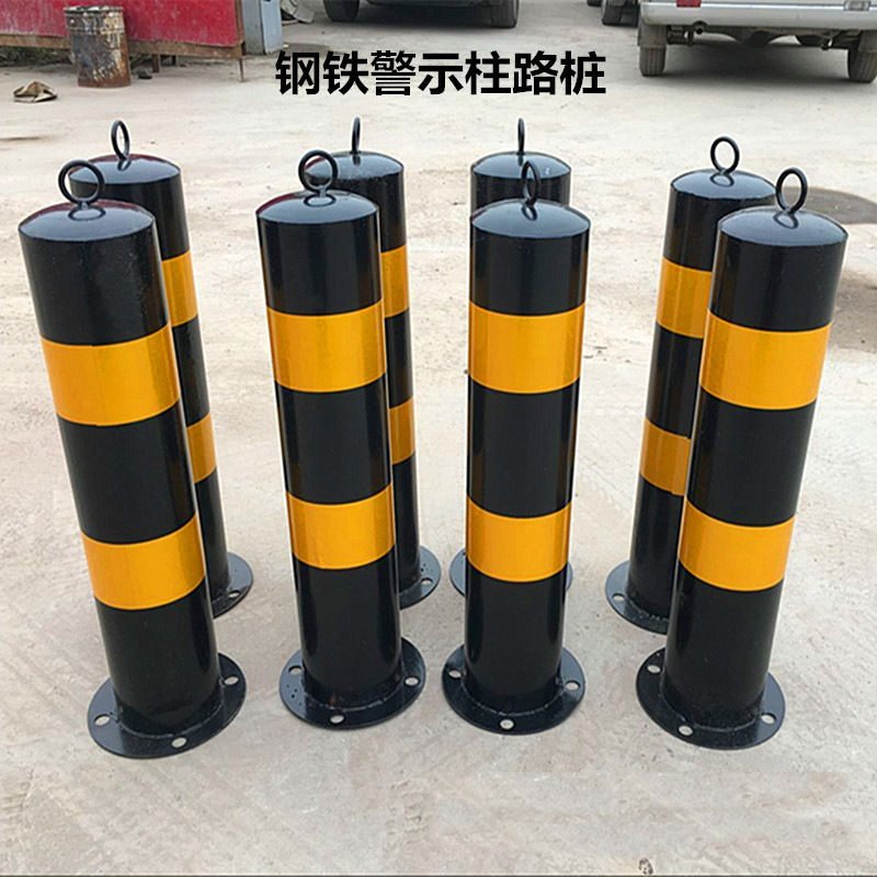 厂家供应铁管反光路桩警示柱黄黑防撞柱50cm铁立柱固定可定制