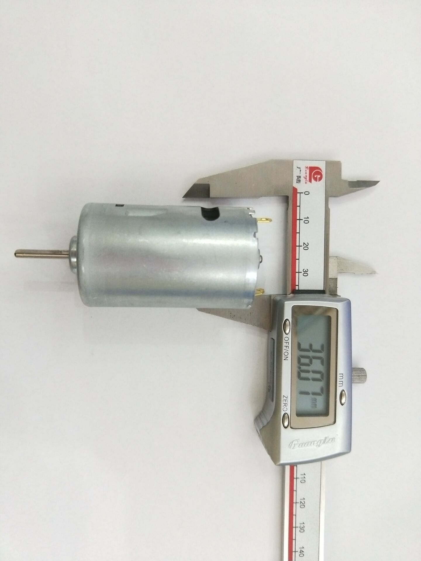 555微型电机/小马达 12v/24v 铁后盖加电阻 85扁长