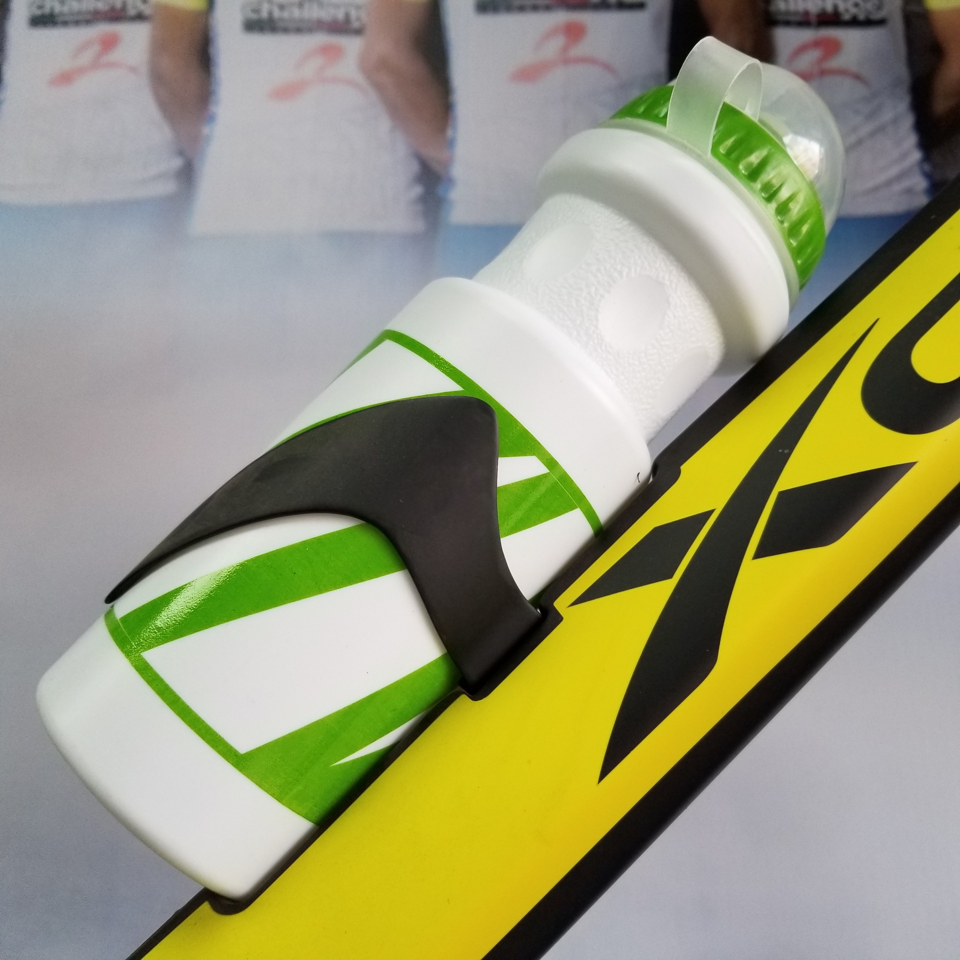 山地自行车单车运动水壶 水杯塑料水壶750ml骑行装备户外用品