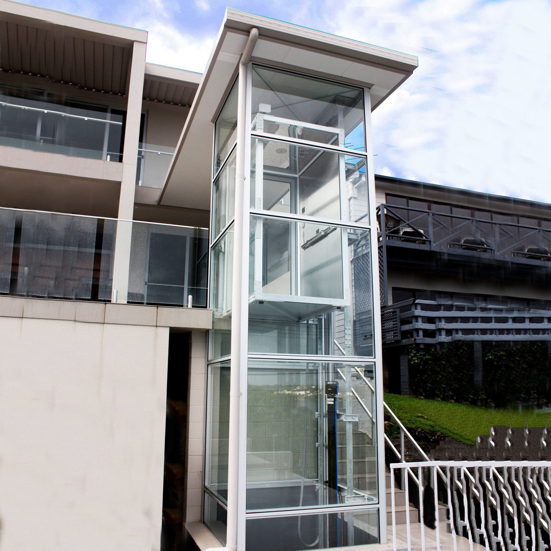 液压家用升降平台专业小型别墅电梯室内旋转楼梯两层家用电梯