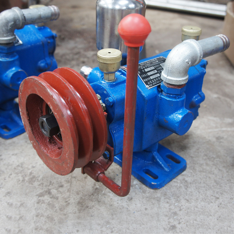 喷杆喷雾机配置离合式齿轮喷雾喷药打药泵