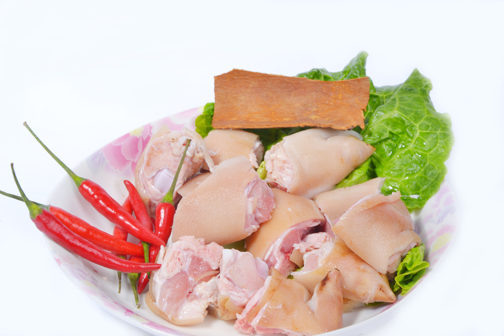 厂家供应猪脚块猪脚粒去毛干净大型食堂配送快餐店原料