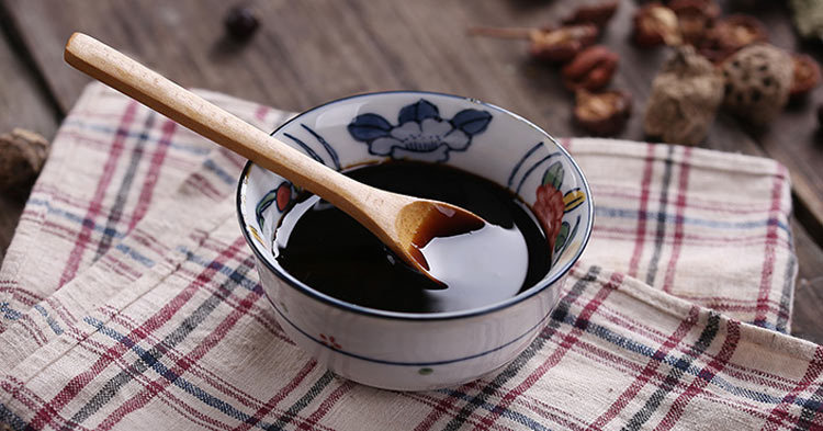 木兰千金膏品质为先,匠心熬制手工膏滋