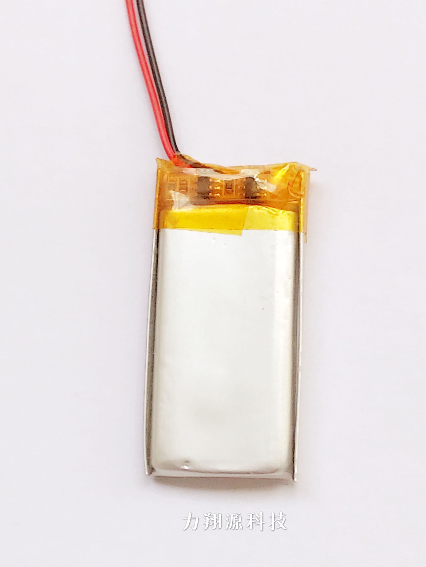 2.禁止大电流放电. 3.禁止过放电,单支电池电压不应低于2.5v. 4.