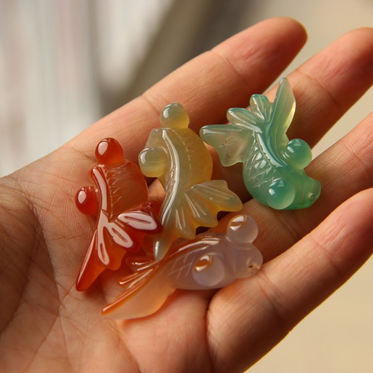 玛瑙金鱼吊坠 diy发簪服饰配饰 路江湖地摊玉器批发