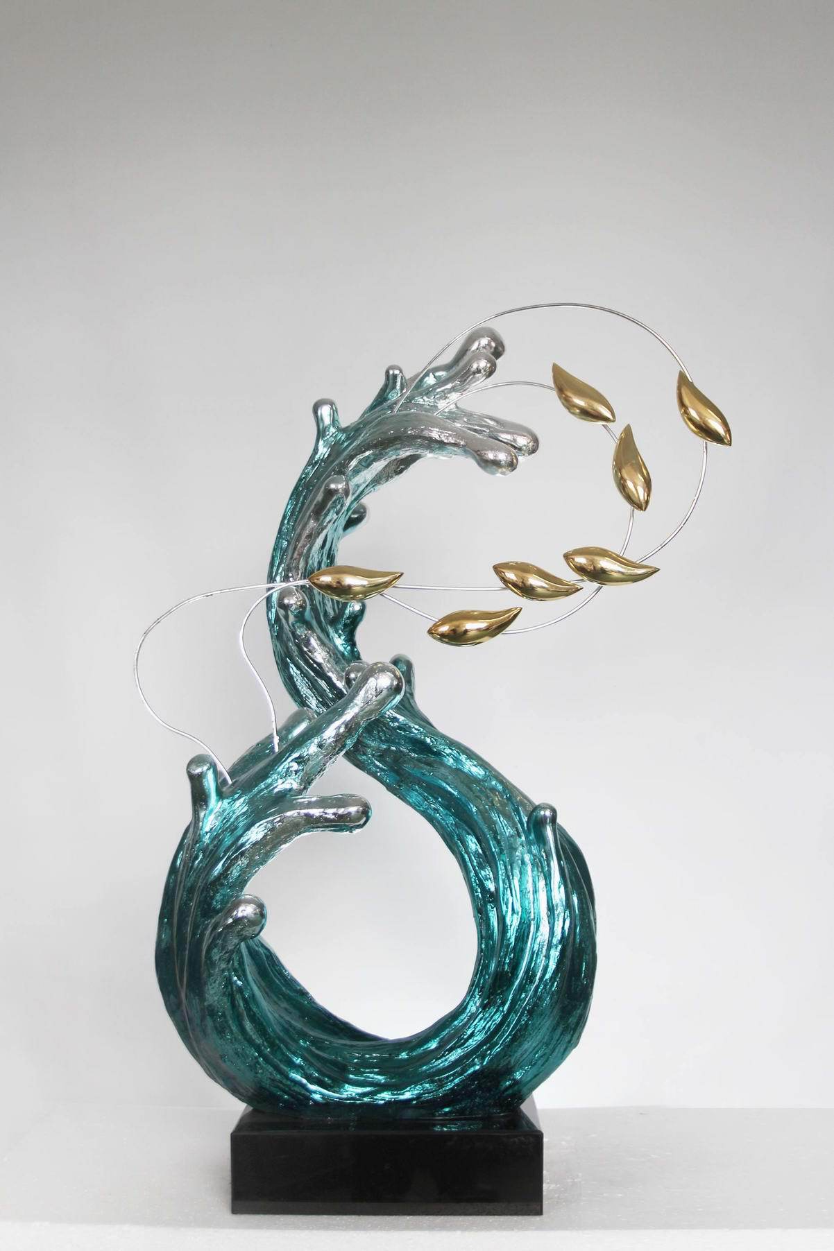 树脂工艺品 现代抽象鱼水造型雕塑摆件 售楼样板房陈设品随波逐流