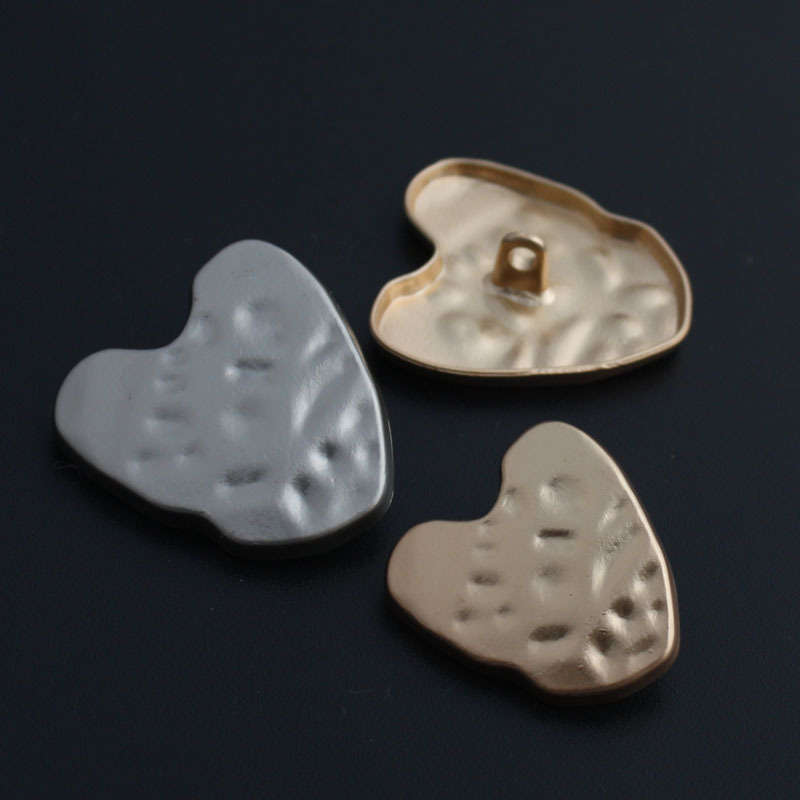 纽扣,细边纽扣,宽边纽扣,金属纽扣,塑料纽扣,树脂纽扣,牛角扣,贝壳