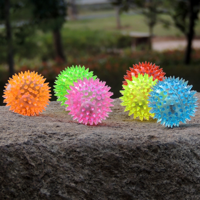 发光球弹力球儿童玩具橡胶刺猬球发声刺刺球按摩球跳跳球地摊热卖