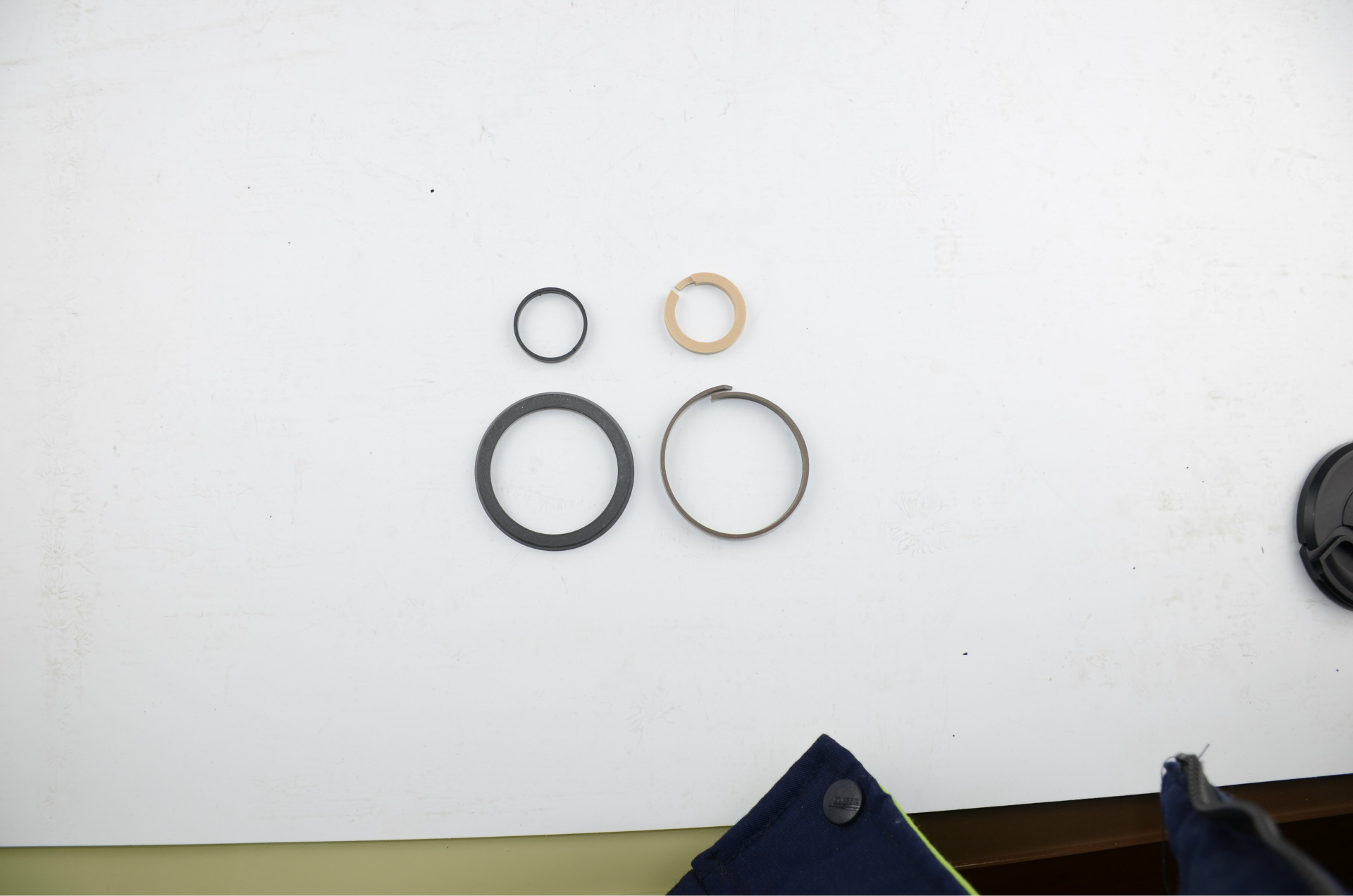 适用于 奔驰 w164 空气减震器空气泵用 气缸环