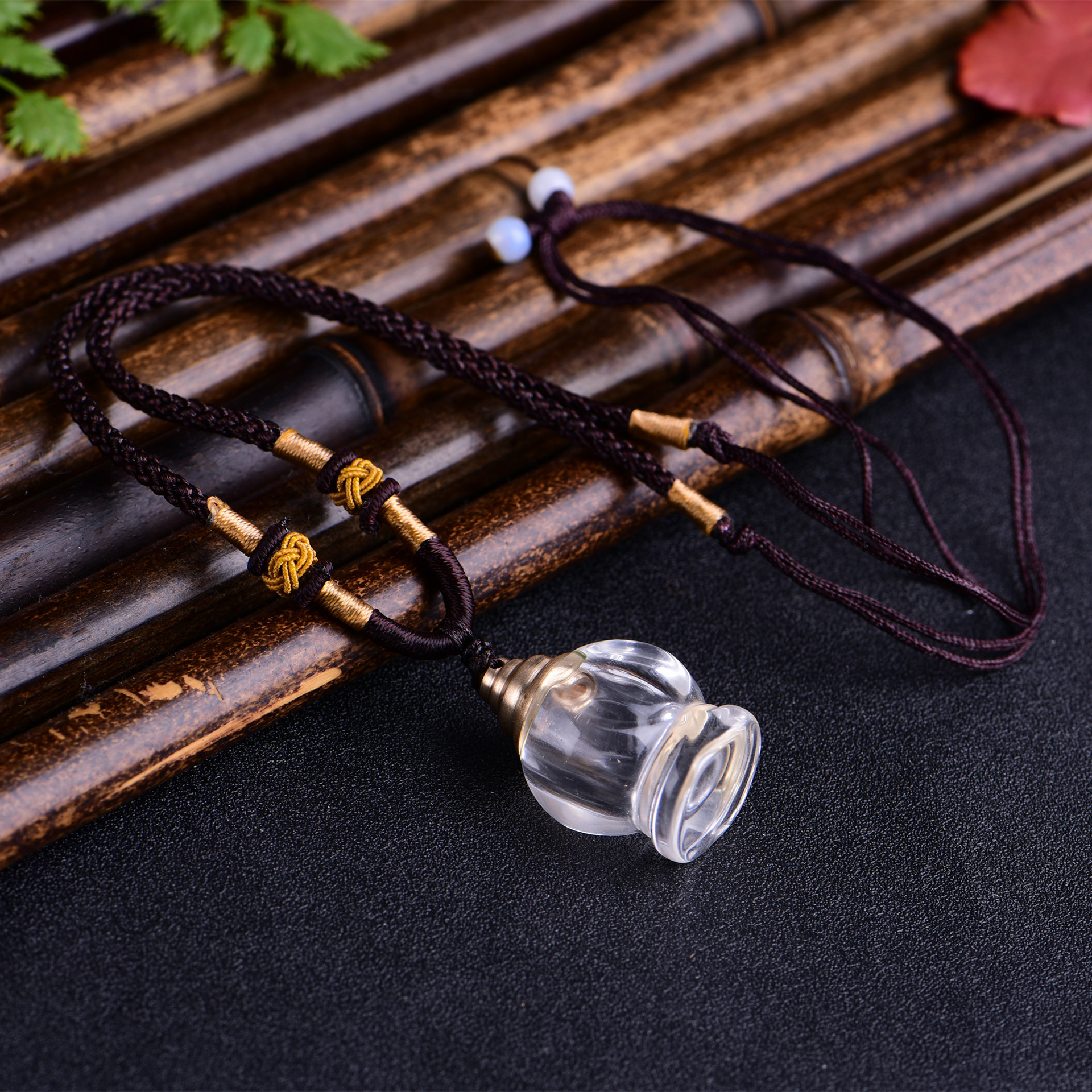 批发天然白水晶吊坠 水晶舍利子瓶吊坠 天然水晶饰品 东海水晶