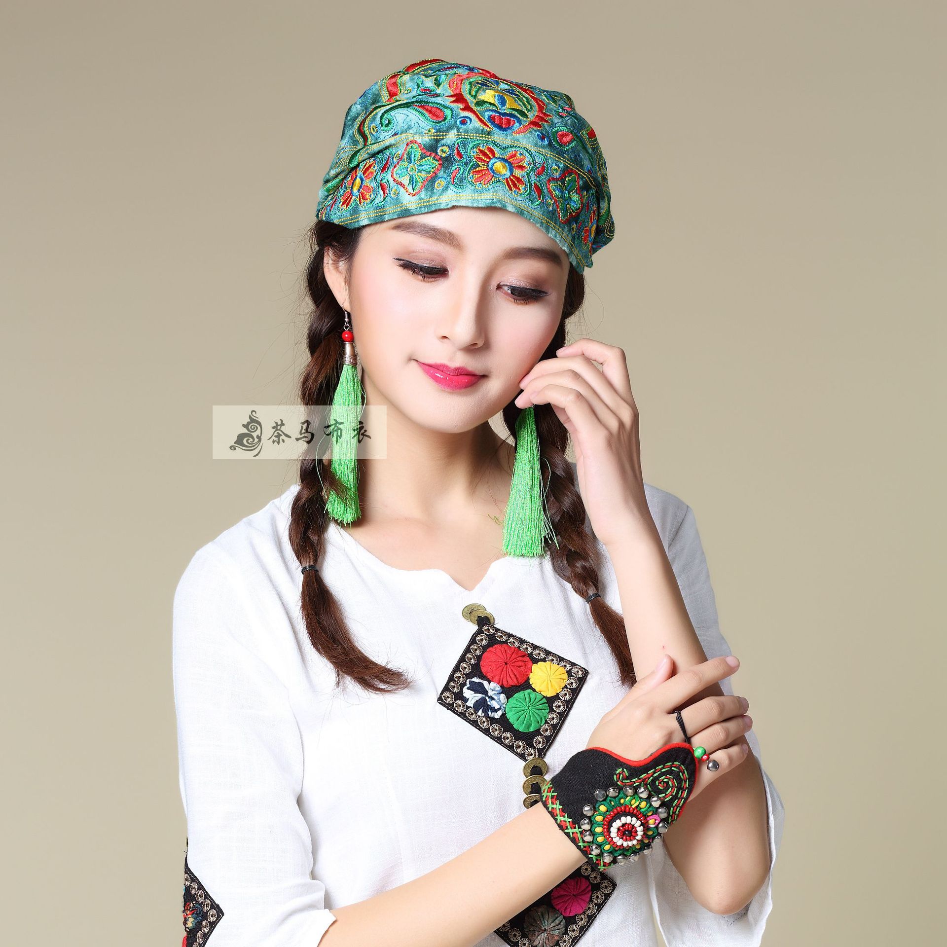 云南民族风女装 中国风同款绣花头巾个性 厂家直销批发
