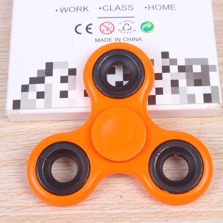 Fingertip Gyro Three-Leaf Gyro Finger Toy Pressure-Reducing Creative Toy Color Hand Spinner Wholesale