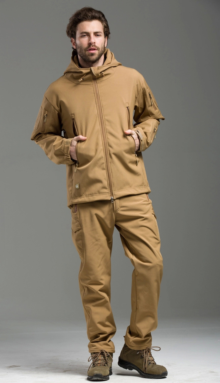 多功能户外tad鲨鱼皮软壳衣冲锋衣男防水迷彩登山服可订做logo