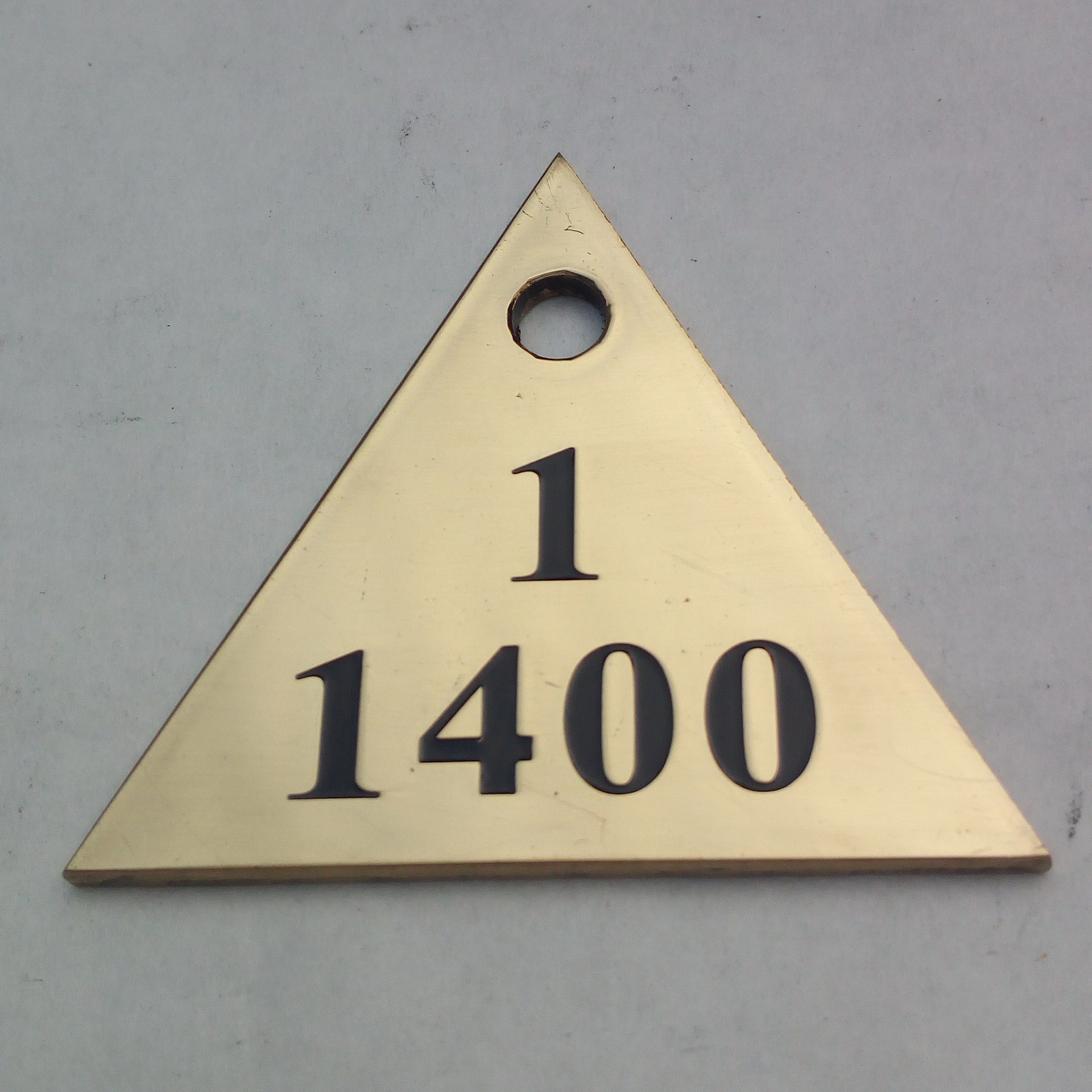 厂家定制抛光铜号码牌 钥匙牌 工具牌 蚀刻丝印铜铝不锈钢标牌