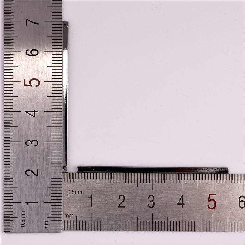 产地货源2*50mm手工材料配件 两头带孔四方铜直棒diy工艺品连接件