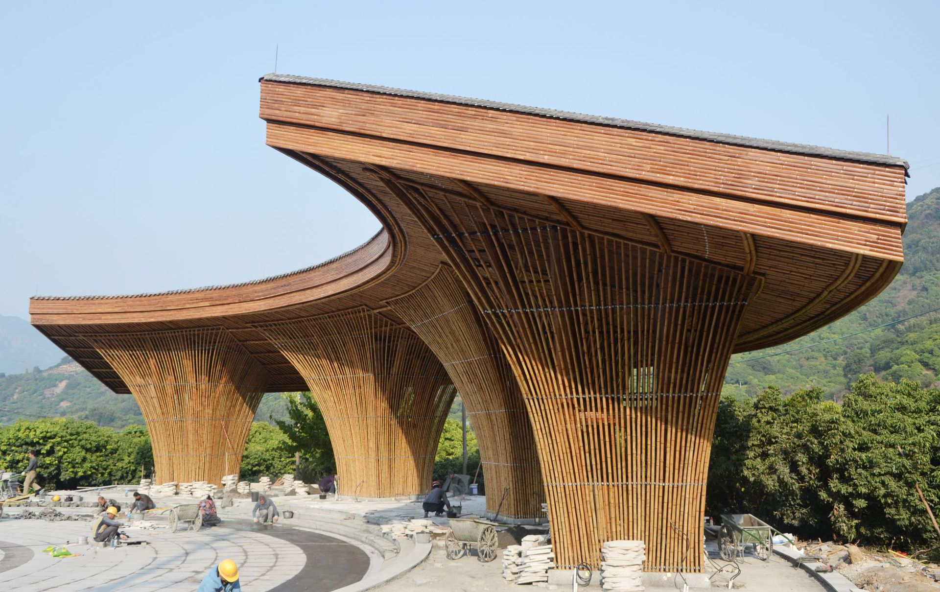 厂家承接设计竹子装饰竹楼竹景观竹长廊竹材装修竹桥竹建筑竹房子