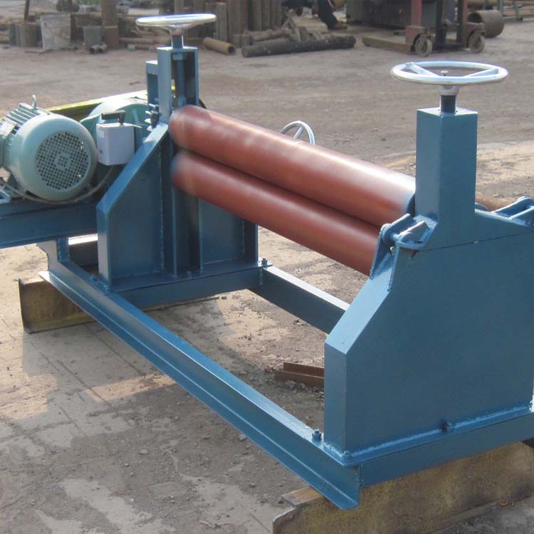 厂家供应卧式斜三辊卷板机31200液压卷管机全新定制卷管机