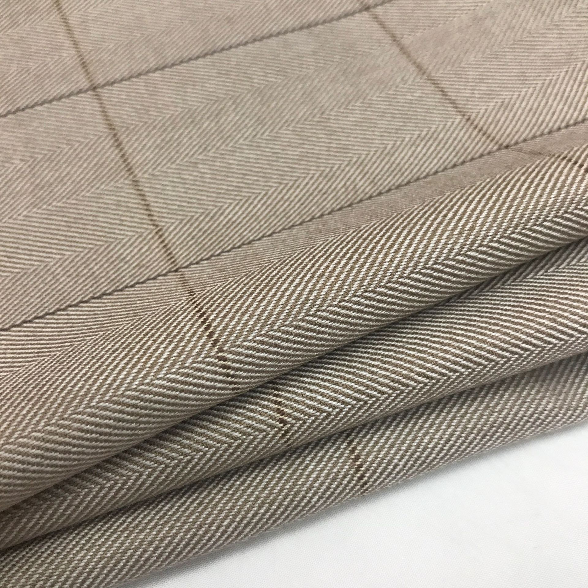 供应人字纹格子西服面料 春季时装涤棉 人字纹裤子马甲布现货批