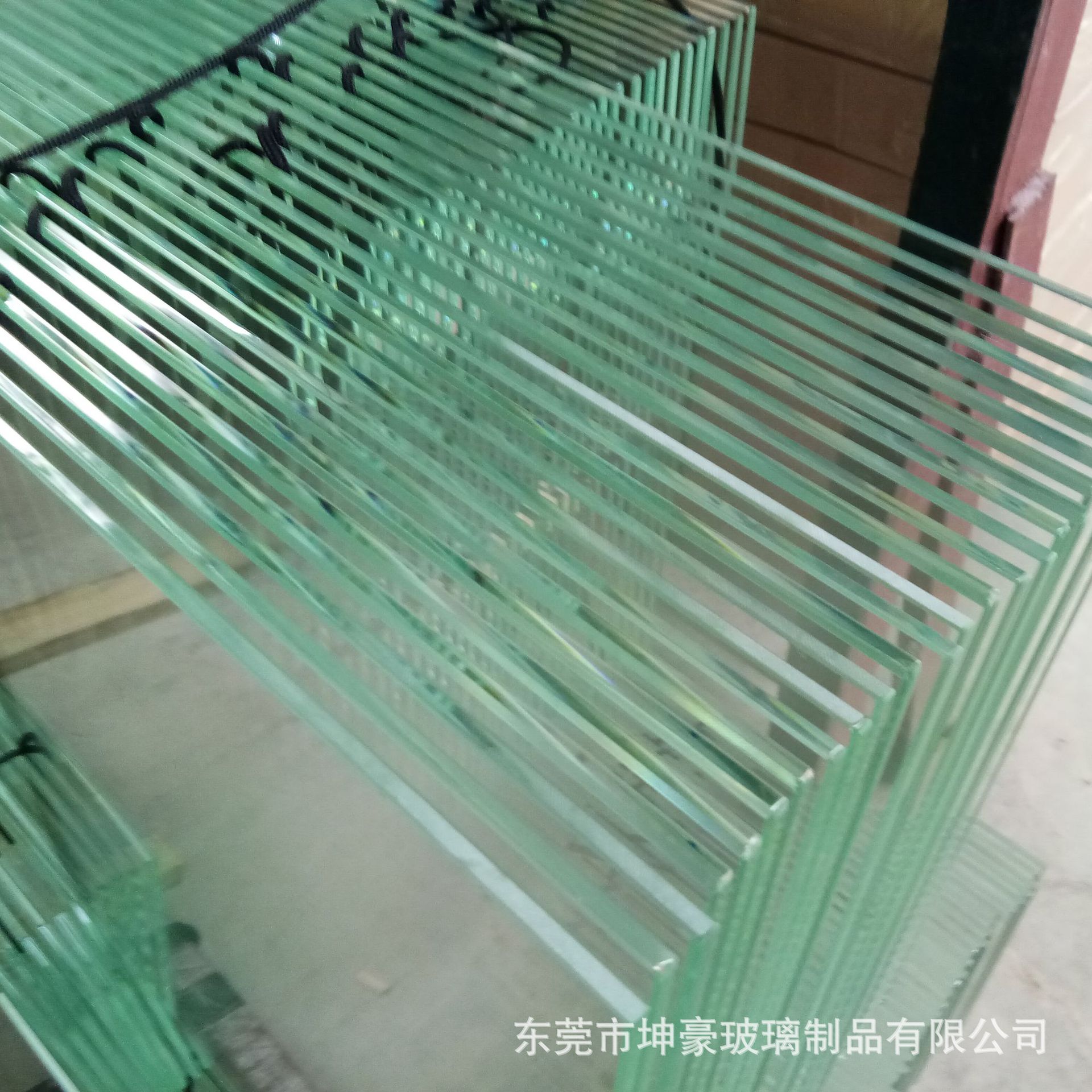 加工山东金晶超白玻璃 5mm 6mm 8mm 10mm 12mm 金晶超白钢化玻璃