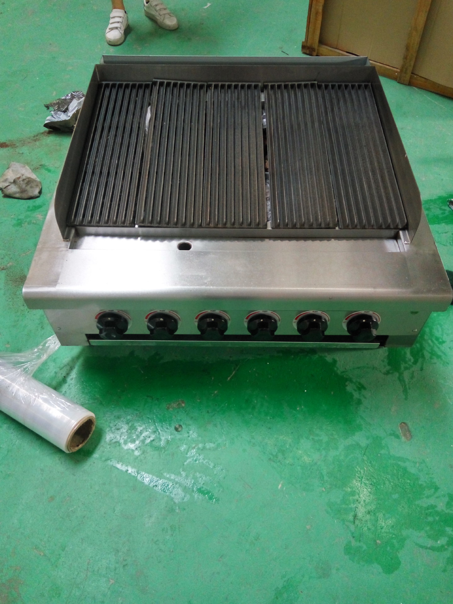 燃气火山石烧烤炉 商用烤牛排烘烤炉 台式燃气烤肉炉