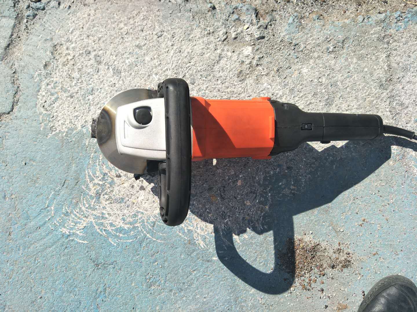 批发供应小型便携式电动凿毛机凿毛锤厂家直销