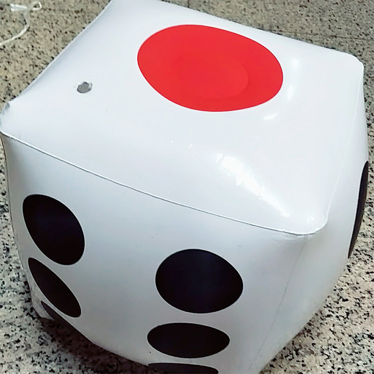 批发充气超大号色子大骰子 活动比赛 骰子大筛子 32*32cm户外活动