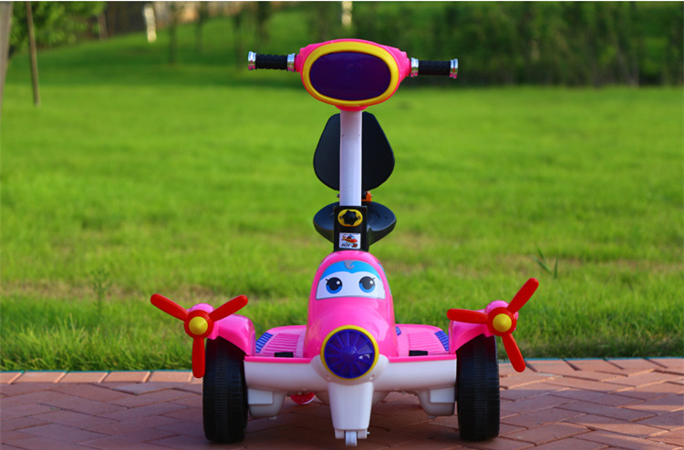 新款小飞侠电动车 超级飞侠平衡车 儿童可坐带早教四轮汽车可代发