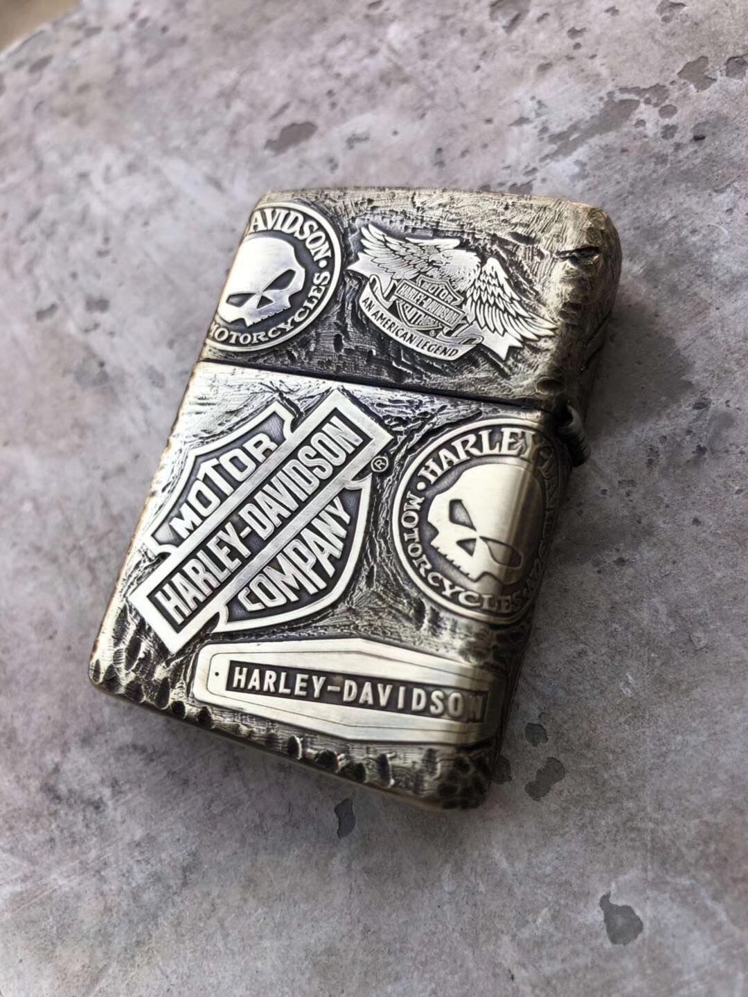 正品zippo防风打火机 纯铜盔甲手雕 哈雷十一章 哈雷标志