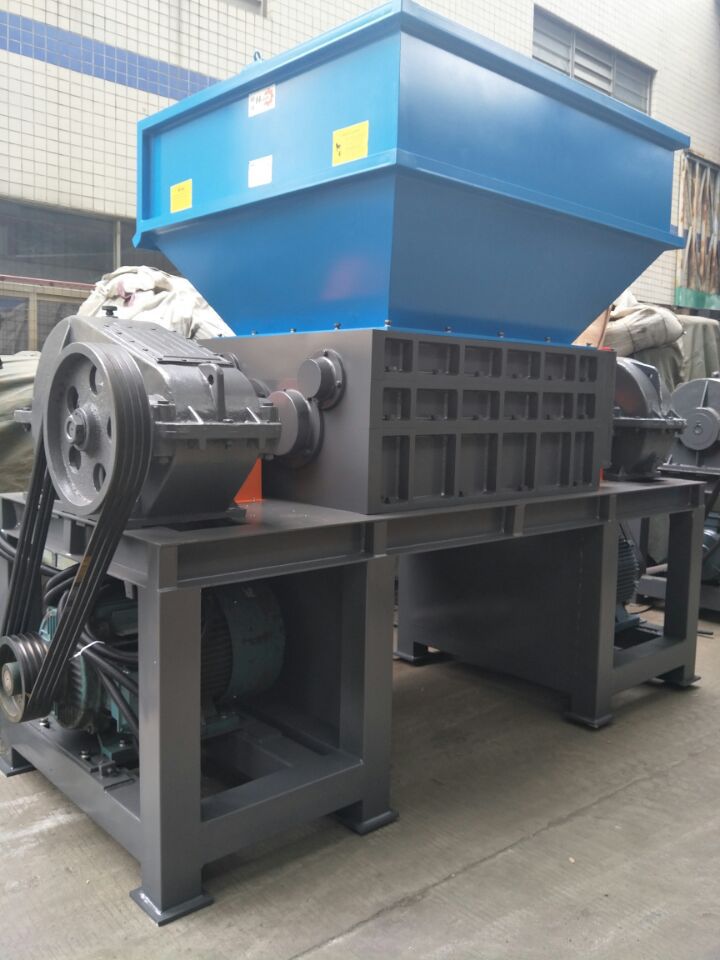 销售皮革布料薄膜双轴撕碎机 双齿辊破碎机 电子垃圾旧电器粉碎机