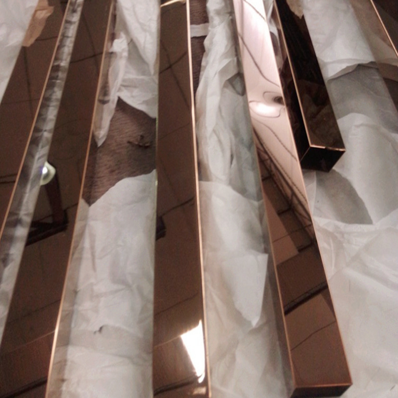 304不锈钢方管 玫瑰金钛金不锈钢管 镜面黑钛金香槟金方管圆管