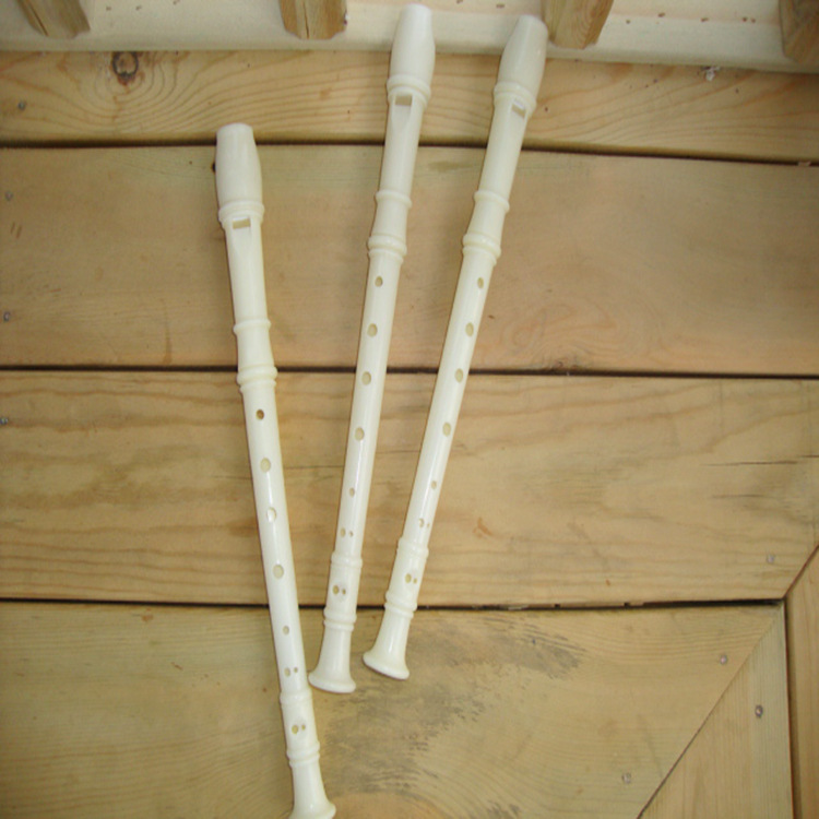 玩具竖笛 塑料c调g字母初学成人儿童长笛子 现货批发白色六孔竖笛