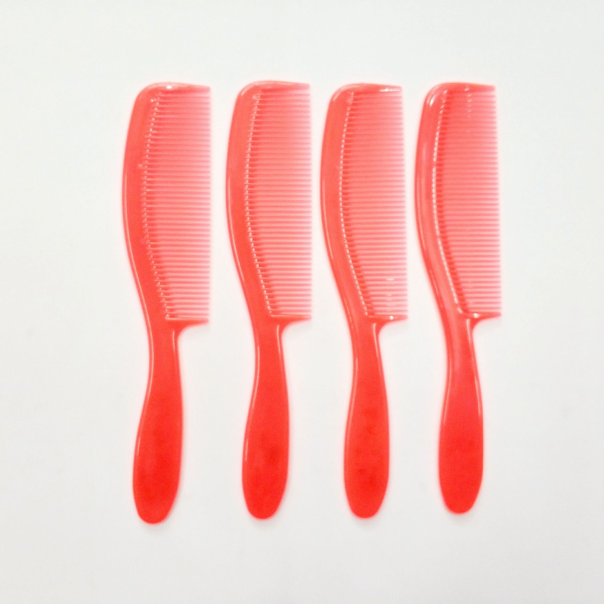 厂家直销 梳子 摆地摊 塑料梳 美发梳 淘宝小礼物 家用梳